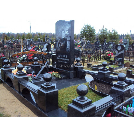 Мемориальный комплекс П-143