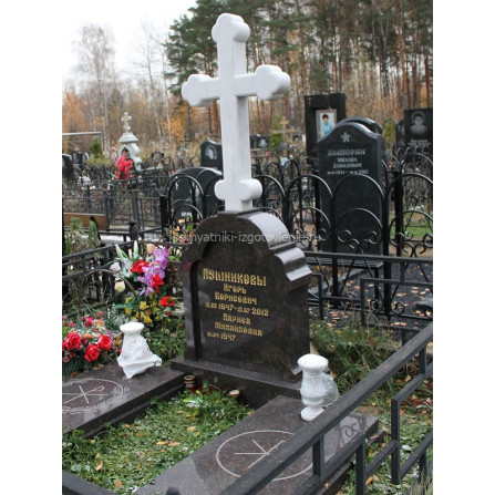 Памятник П-149